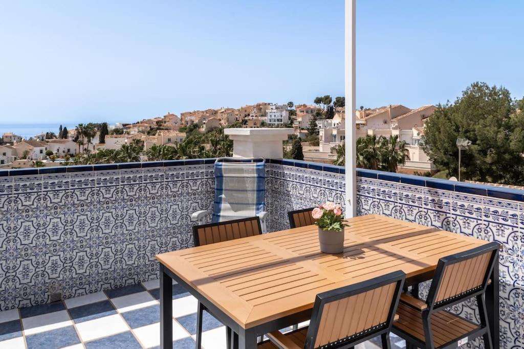 Apartmán Oasis 16 Nerja Exteriér fotografie