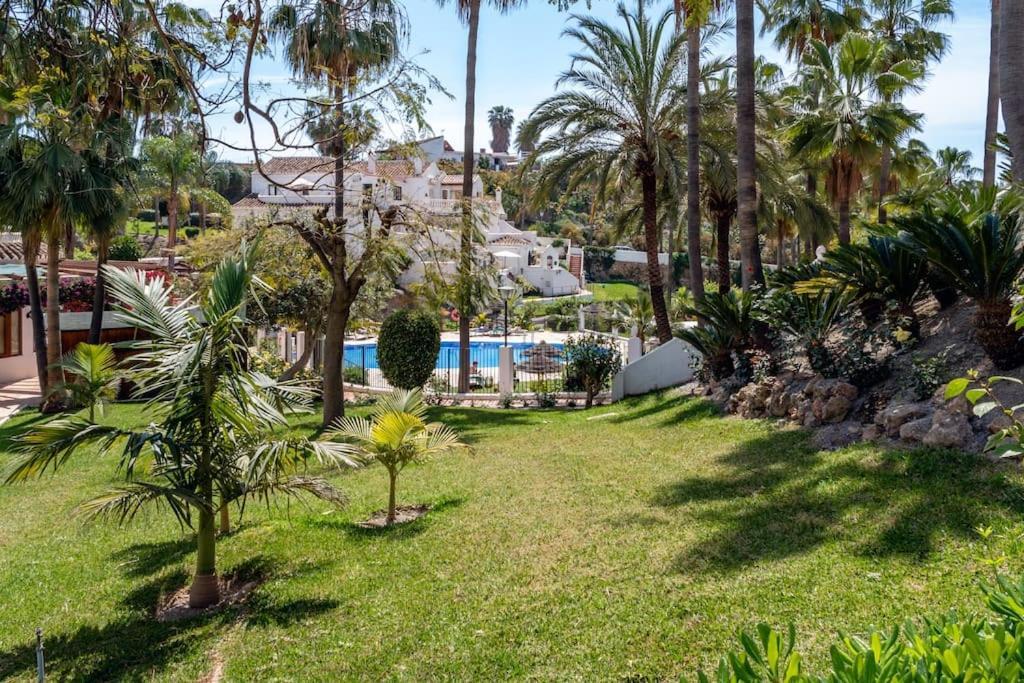 Apartmán Oasis 16 Nerja Exteriér fotografie